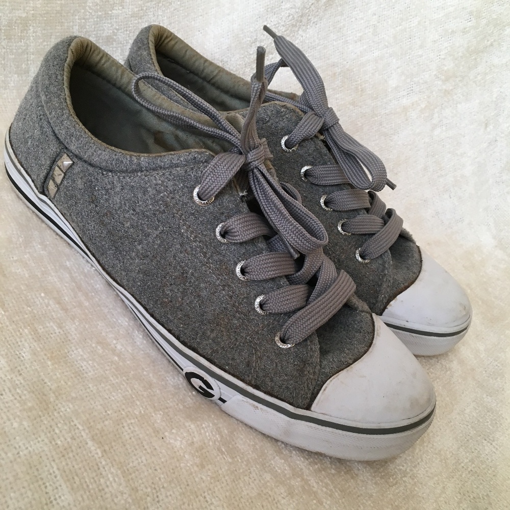 G By Guess GGoona Gray And White Fashion Sneakers Fabric Women’s Size 8 M.